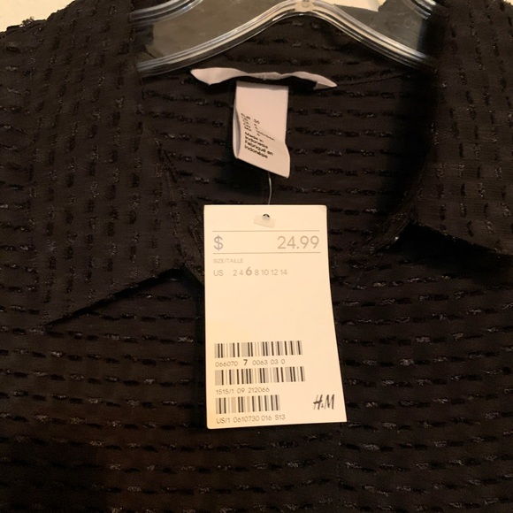 NWT H&M black button down sheer blouse - Picture 4 of 4
